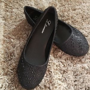 ❤3/$15 Lauren Lorraine Embellished Flats❤